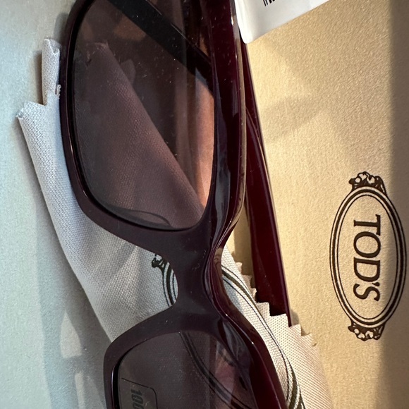 Tod’s sunglasses - Picture 4 of 4